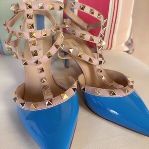 Valentino Rockstud Caged Pumps 65mm. 
Kitten Heels with Studded Straps.